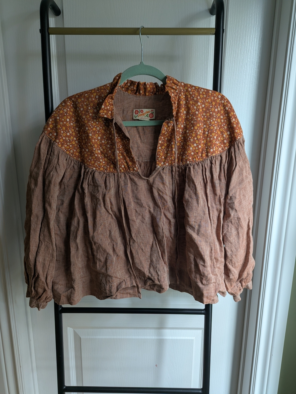 Honeybea Boho Peasant Top - Picture 2 of 7